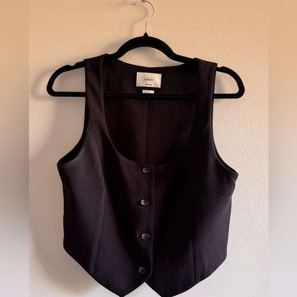 Wilfred Rocco Vest - Picture 3 of 4